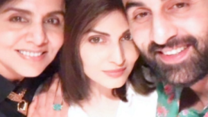 Ranbir Kapoor & Riddhima Kapoor host birthday dinner for mom Neetu Kapoor! View pictures