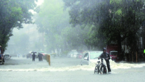 Mumbai Rains: Heaviest Rainfall Recorded After 46 Years, CM Uddhav Thackeray Asks People to Stay Indoors