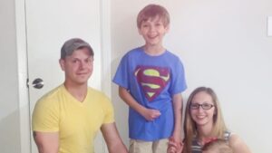 Little Boy Saves His Dad From Death Who Fractured Neck In A Diving Accident In Florida