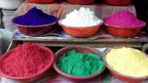 Holi 2021: How to Celebrate Without Violating Covid-19 Protocols Amid Pandemic?